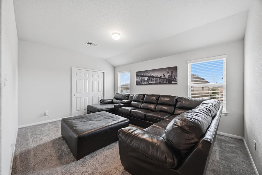 Furnished Finder property 860488_1 photo 4