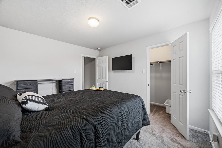 Furnished Finder property 860488_1 photo 5