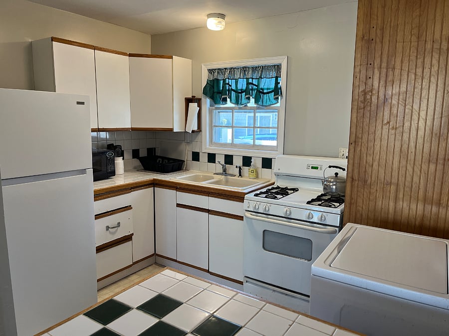 Furnished Finder property 860493_1 photo 12