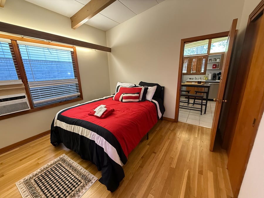 Furnished Finder property 860507_1 photo 16