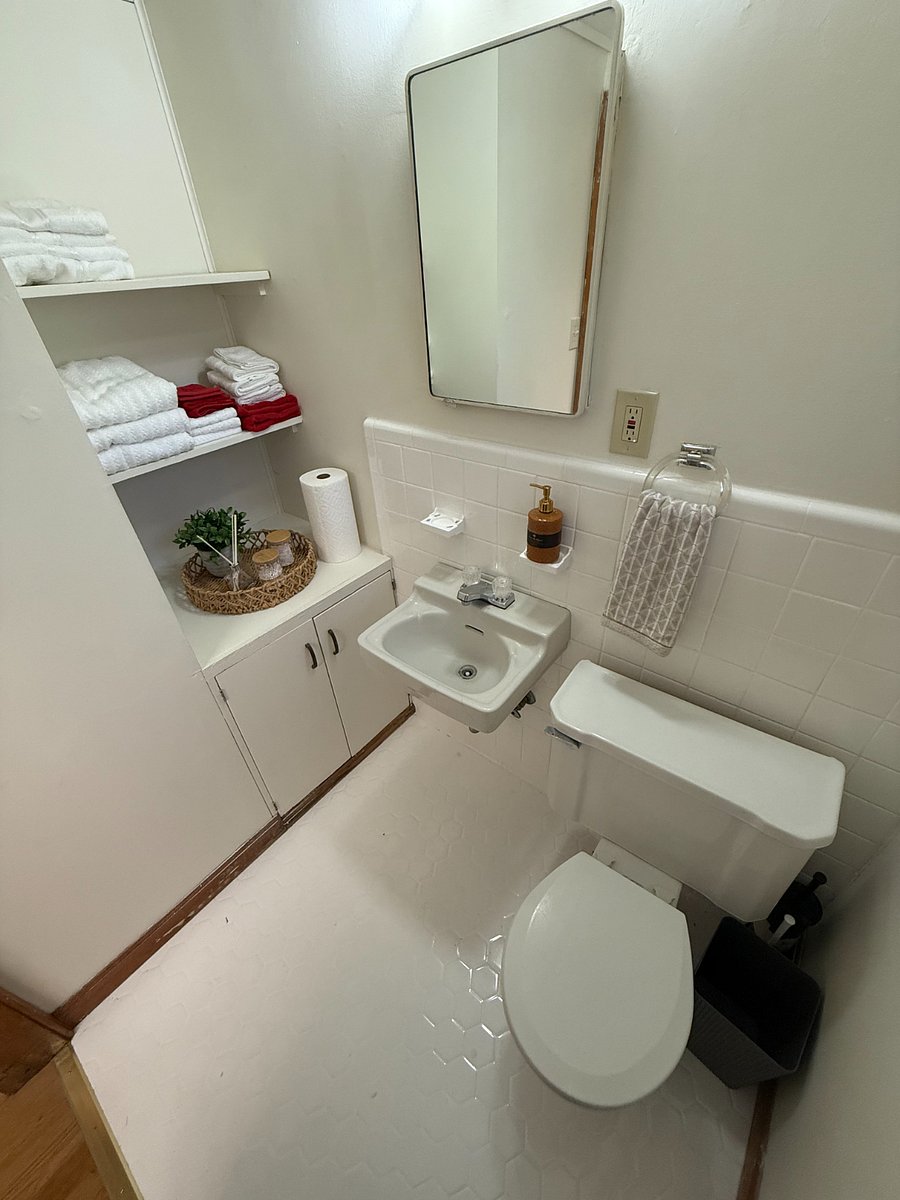 Furnished Finder property 860507_1 photo 22