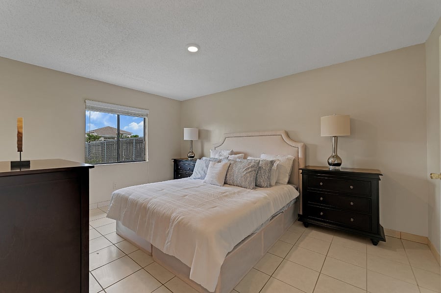 Furnished Finder property 860510_1 photo 5
