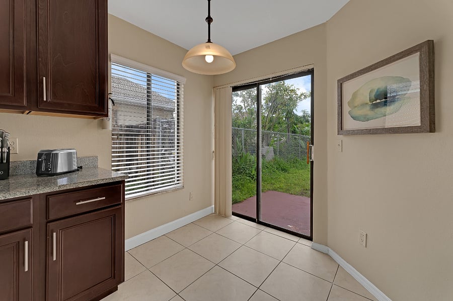 Furnished Finder property 860510_1 photo 12
