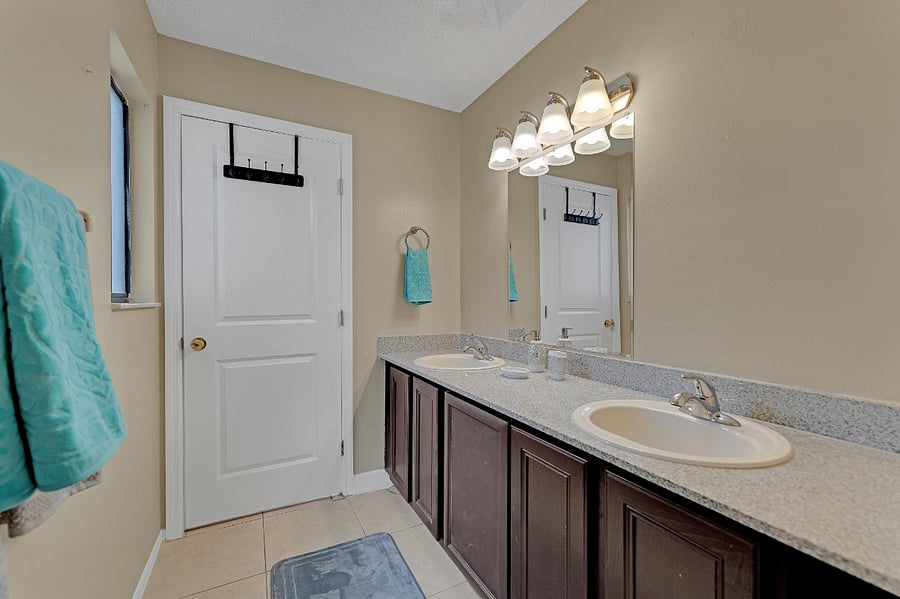Furnished Finder property 860510_1 photo 13