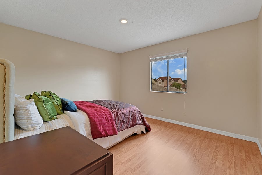 Furnished Finder property 860510_1 photo 18