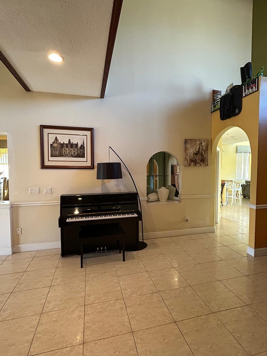 Furnished Finder property 860511_1 photo 6
