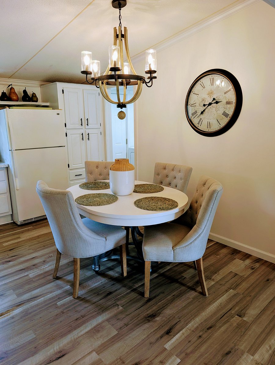 Furnished Finder property 860526_1 photo 15