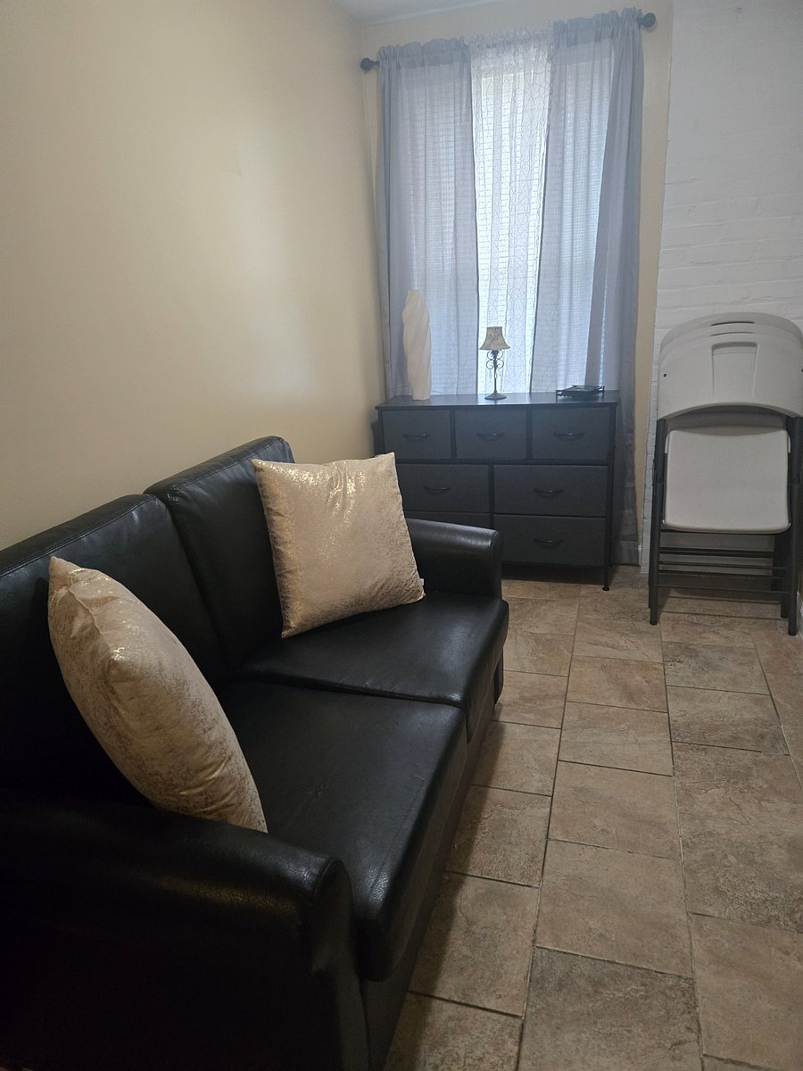 Furnished Finder property 860528_1 photo 7