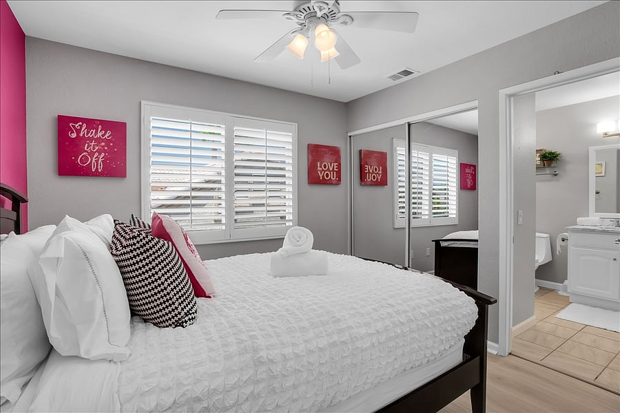 Furnished Finder property 860536_1 photo 22