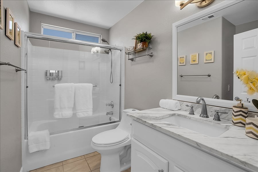 Furnished Finder property 860536_1 photo 24