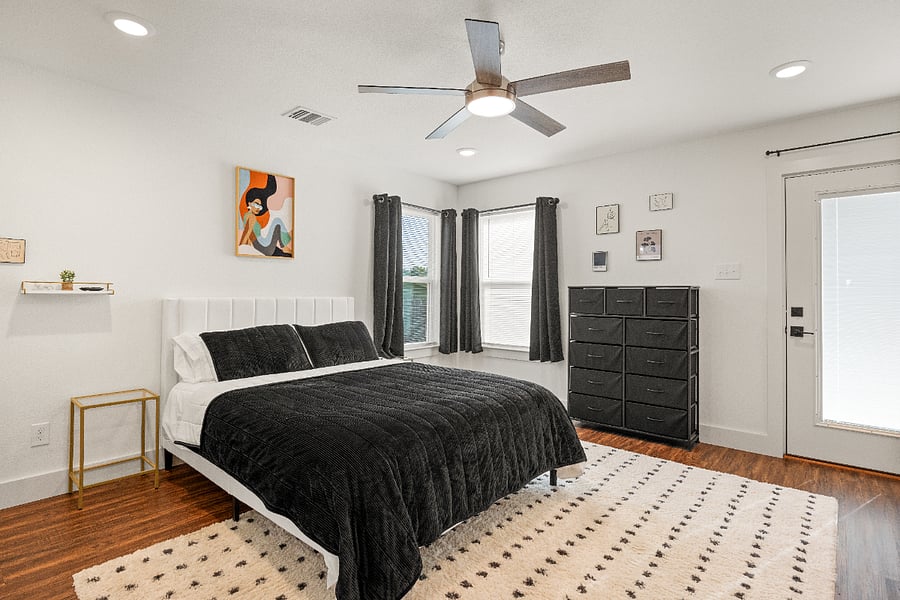 Furnished Finder property 860550_1 photo 22