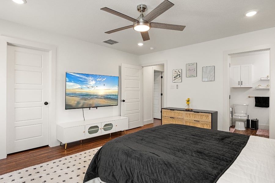 Furnished Finder property 860550_1 photo 24