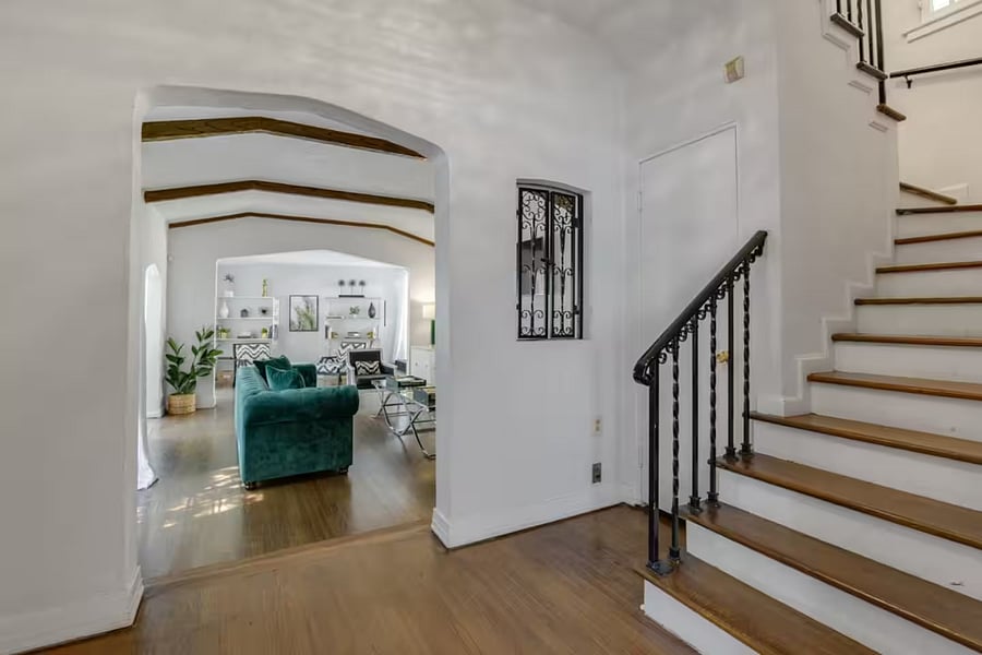 Furnished Finder property 860551_1 photo 3