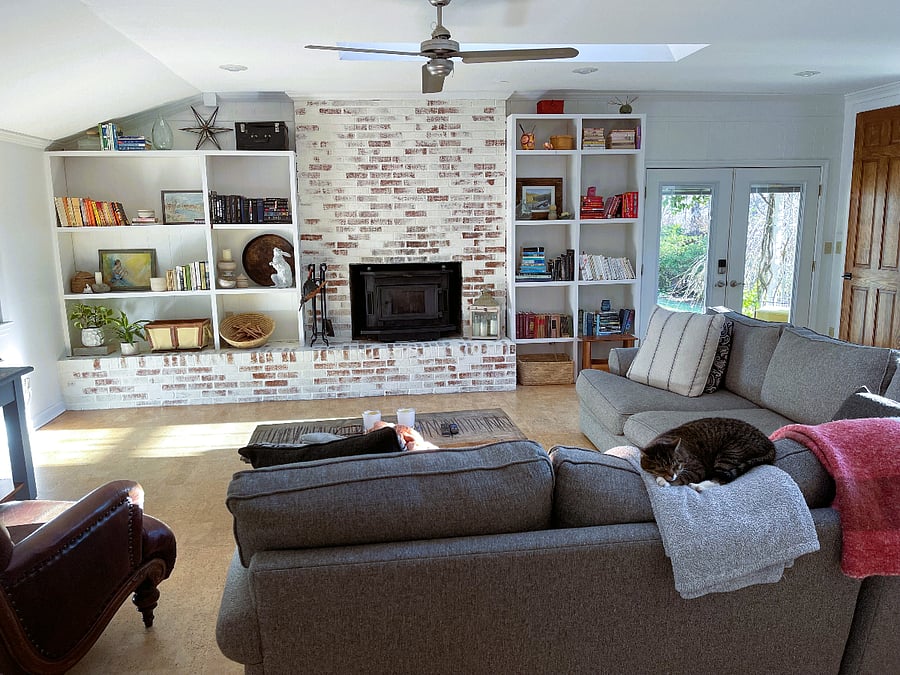 Kitty not included!