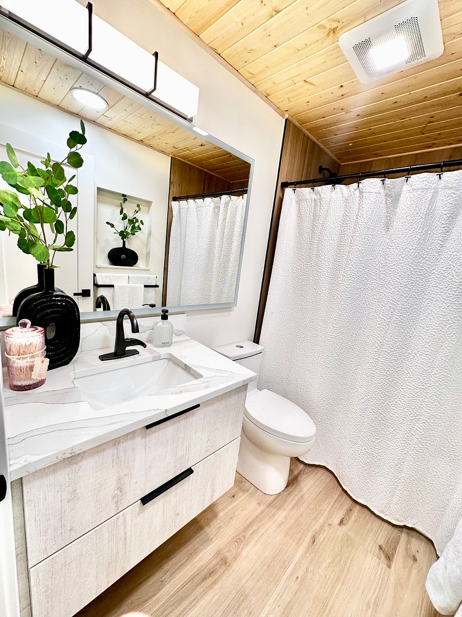 Furnished Finder property 860587_1 photo 24