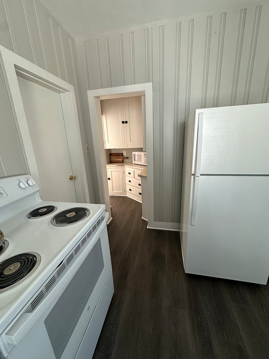 Furnished Finder property 860600_1 photo 13