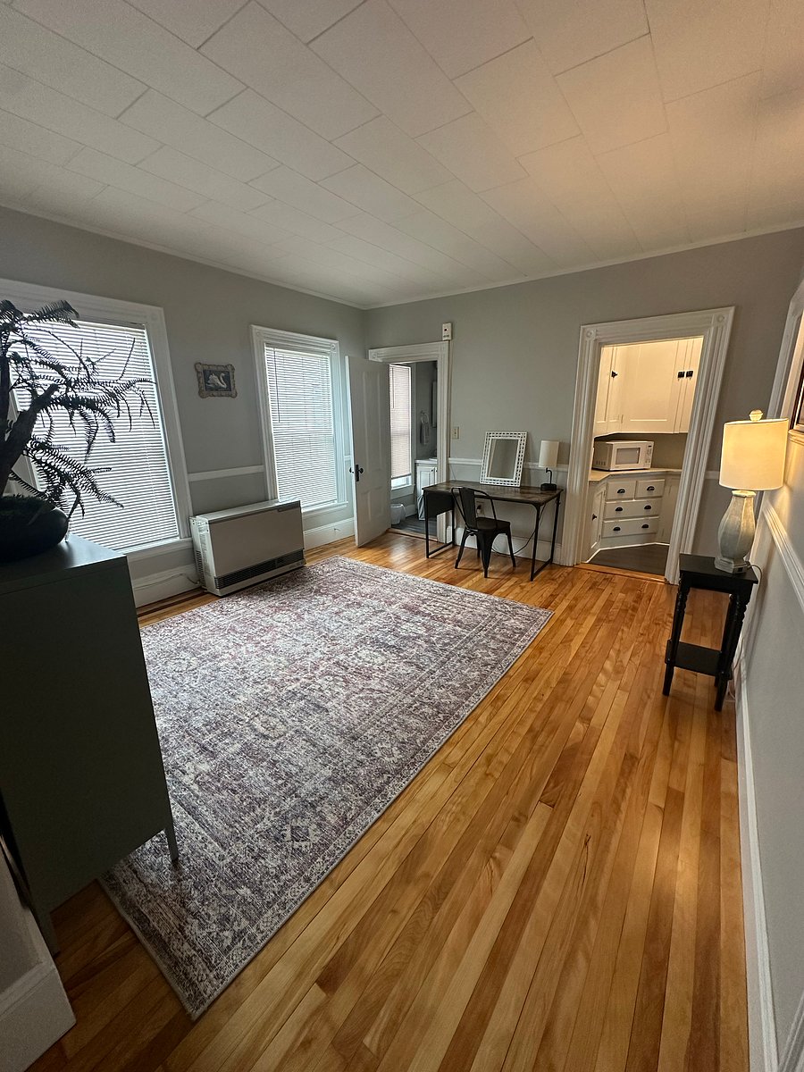 Furnished Finder property 860600_1 photo 17