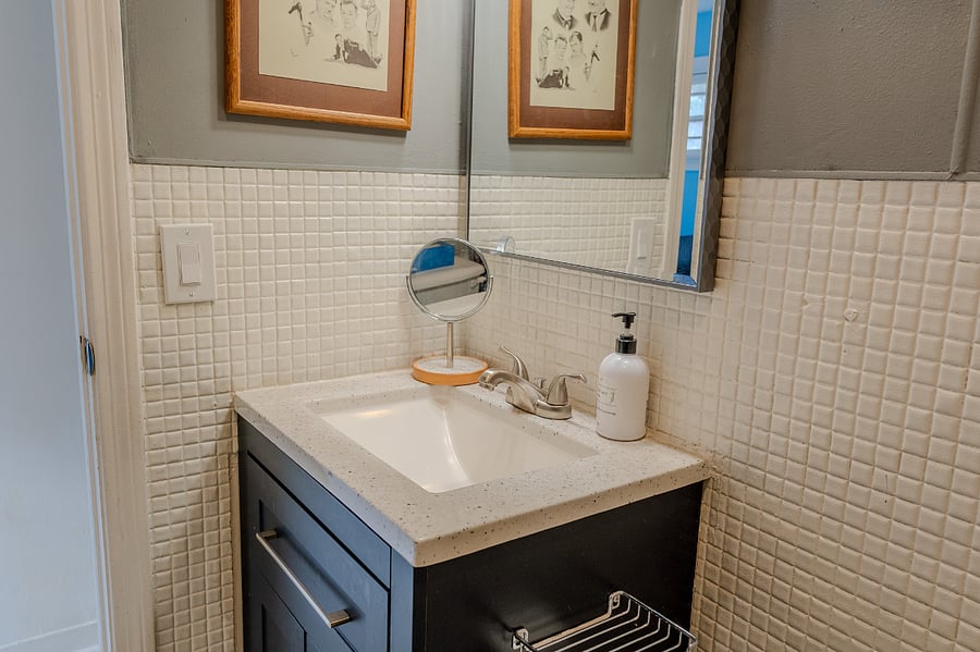 Furnished Finder property 860602_1 photo 12
