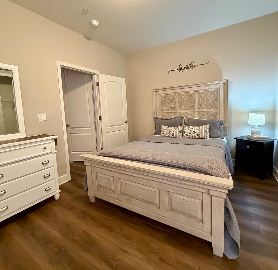 Furnished Finder property 860618_1 photo 13
