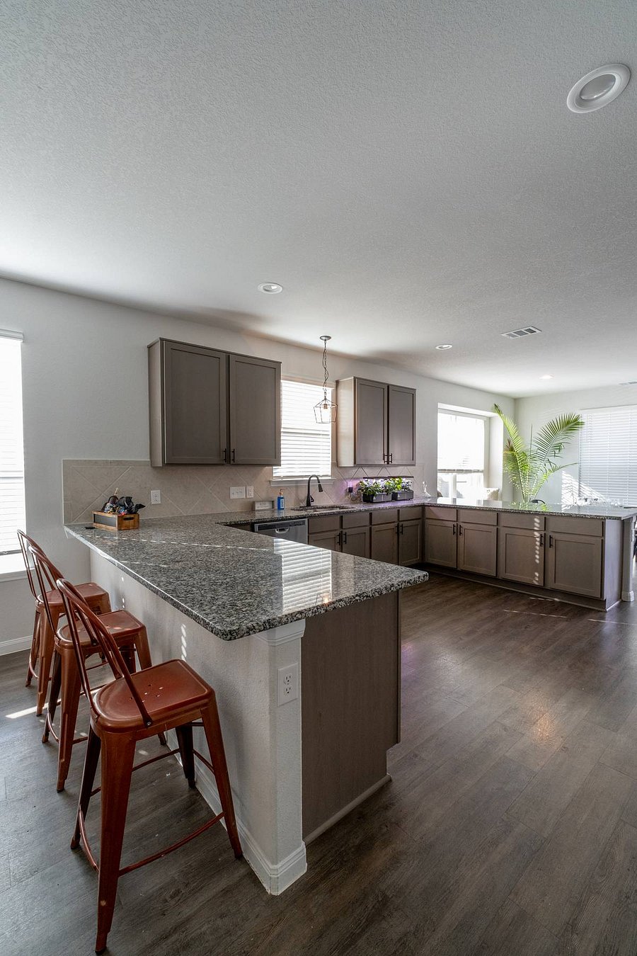 Furnished Finder property 860630_1 photo 6