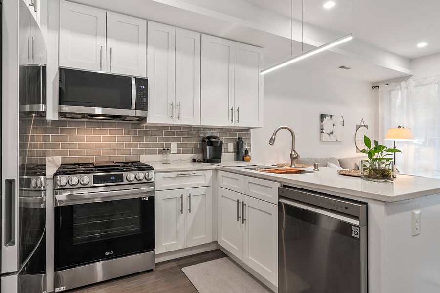 Furnished Finder property 860673_1 photo 7