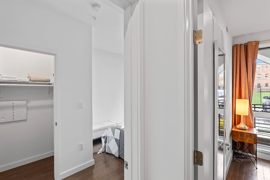 Furnished Finder property 860673_2 photo 14