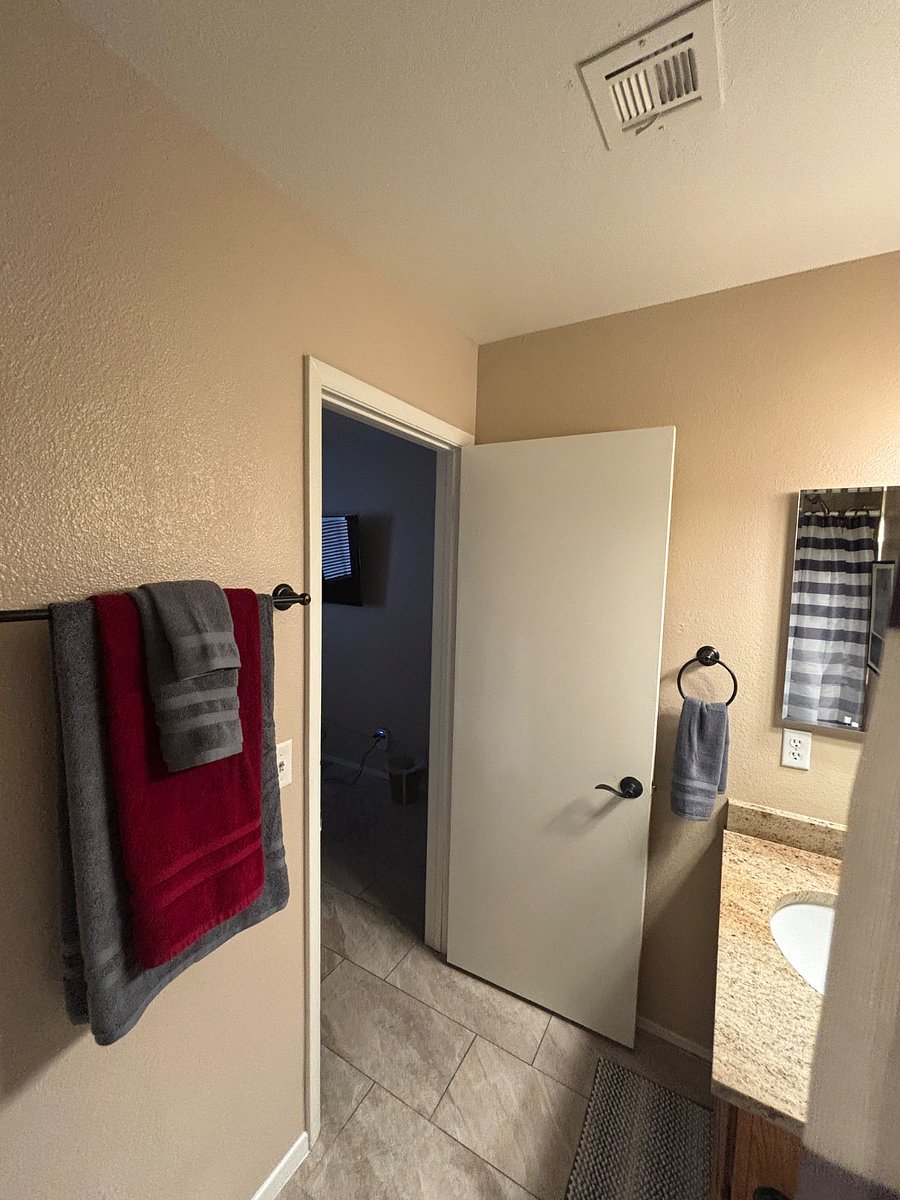 Furnished Finder property 860678_1 photo 12