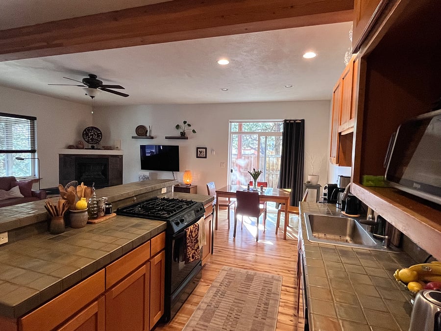 Furnished Finder property 860693_1 photo 8