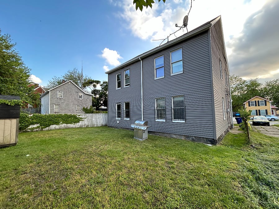 Furnished Finder property 860700_1 photo 13