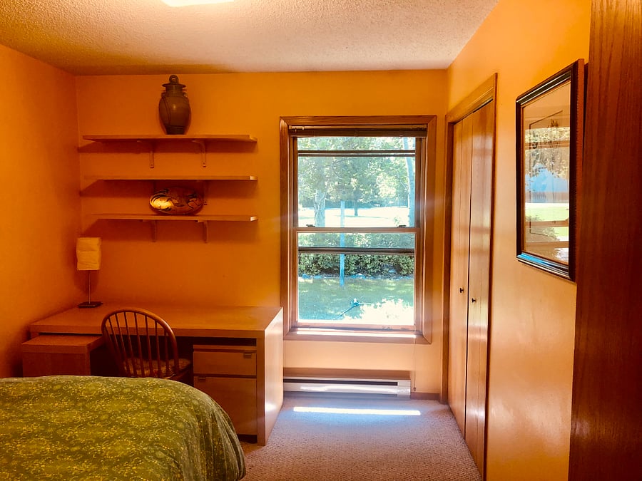 3rd bedroom, double bed, desk, south facing.