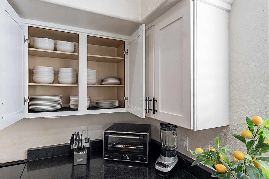 Toaster oven, Blender and Knife Block
