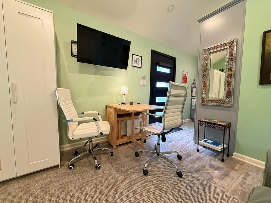 Furnished Finder property 860710_1 photo 9