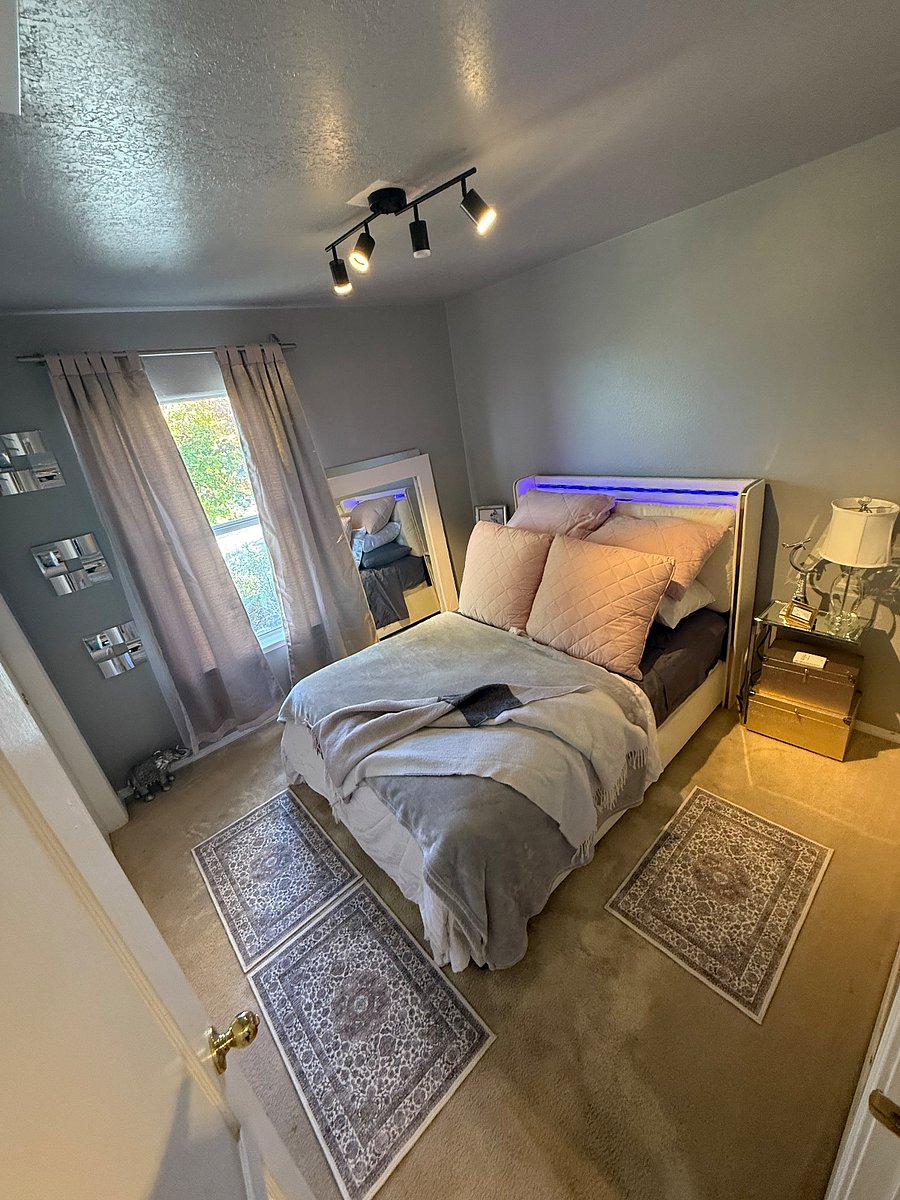 Furnished Finder property 860718_1 photo 17