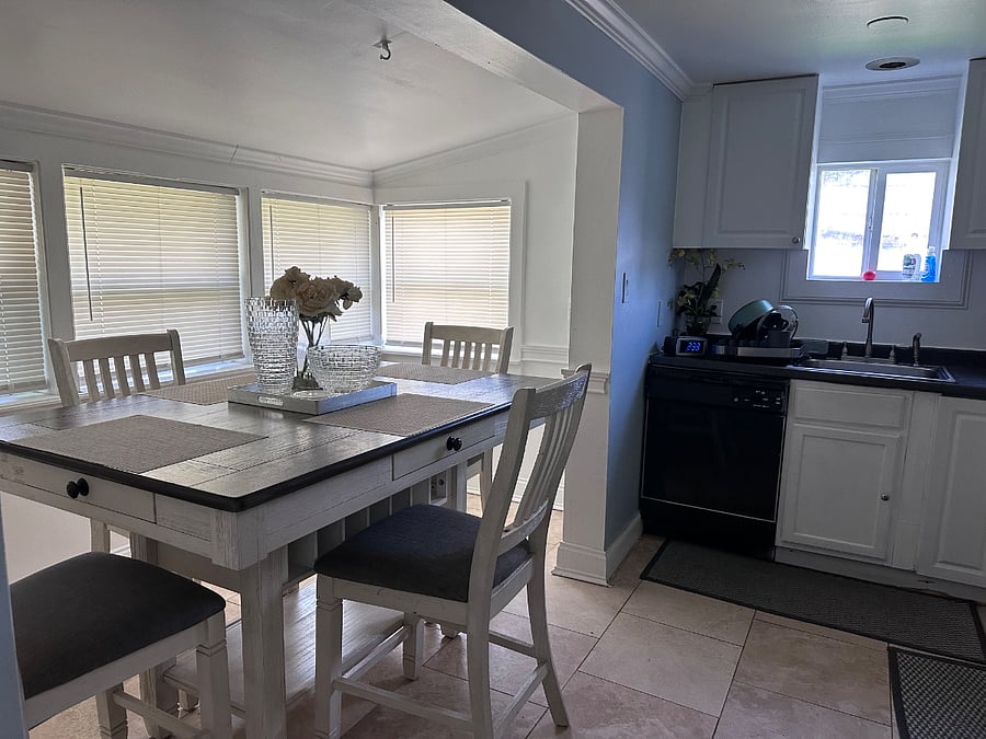 Furnished Finder property 860729_1 photo 17