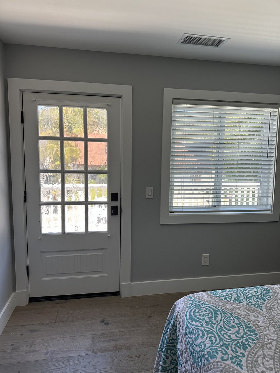 DOOR TO PRIVATE BALCONY
