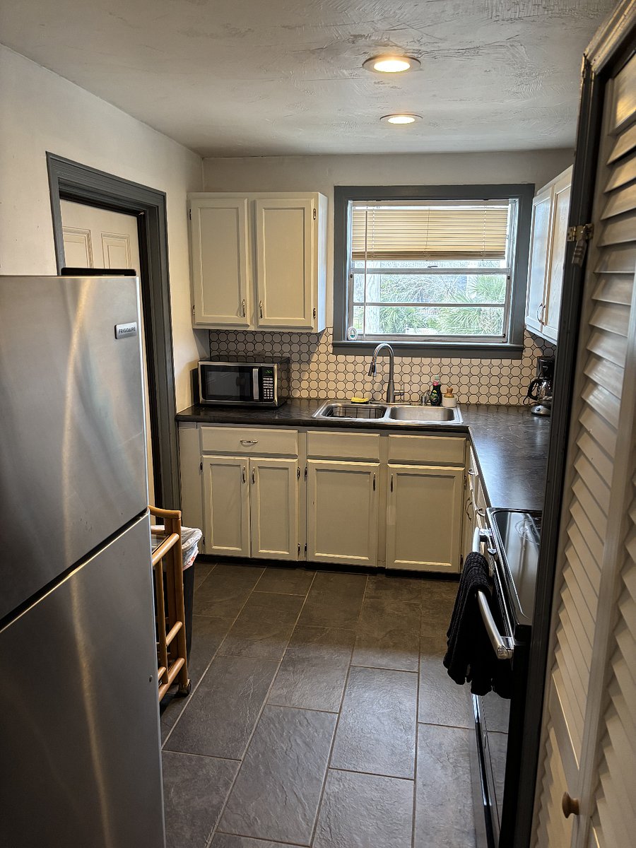 Furnished Finder property 860780_1 photo 8