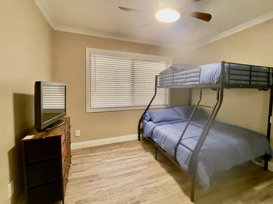 Furnished Finder property 860784_1 photo 16