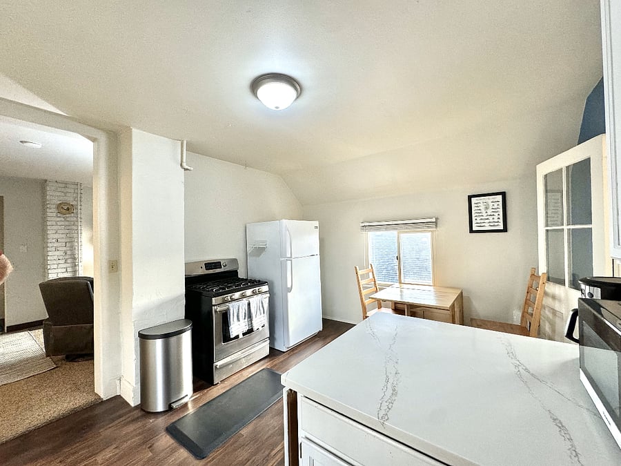 Furnished Finder property 860787_1 photo 12