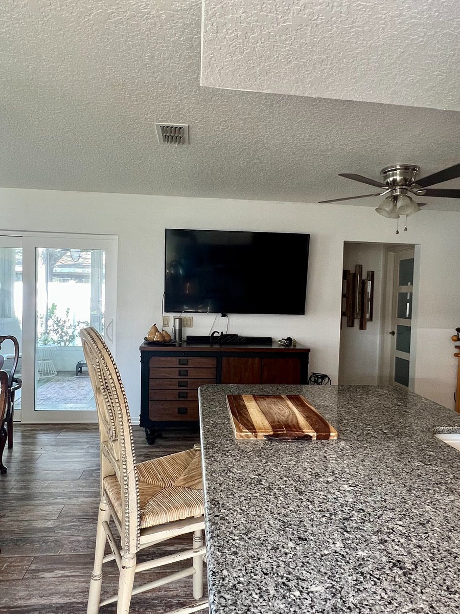 Furnished Finder property 860834_1 photo 7