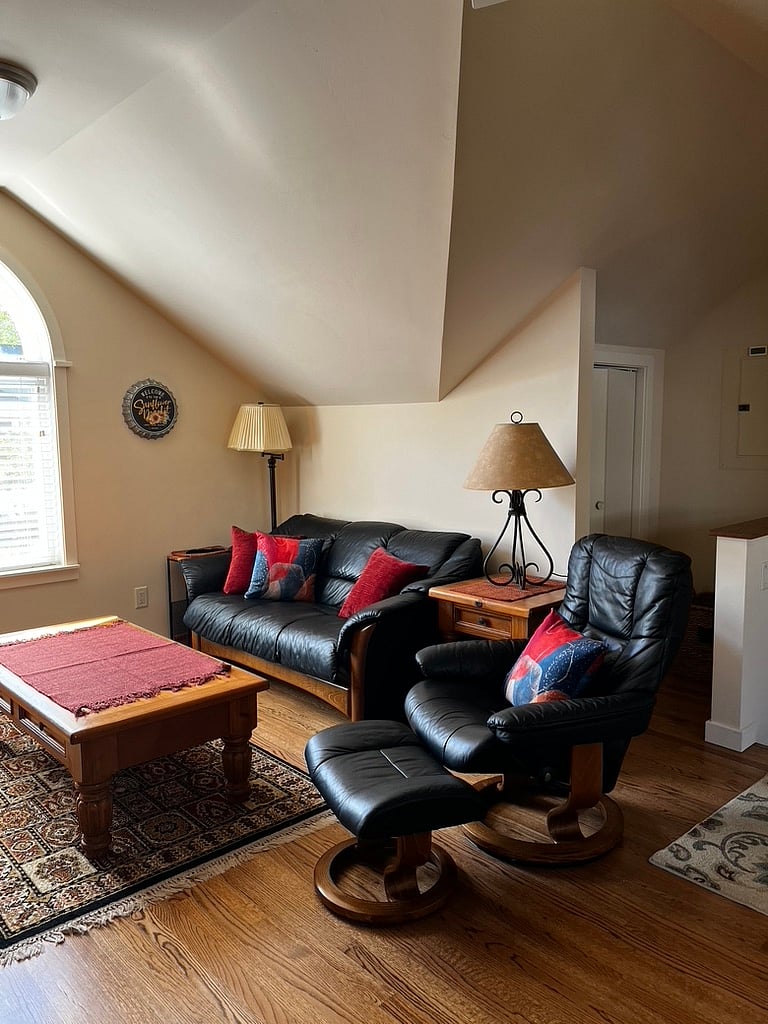 Furnished Finder property 860911_1 photo 1