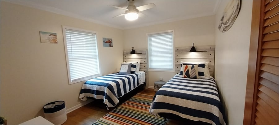 Second bedroom