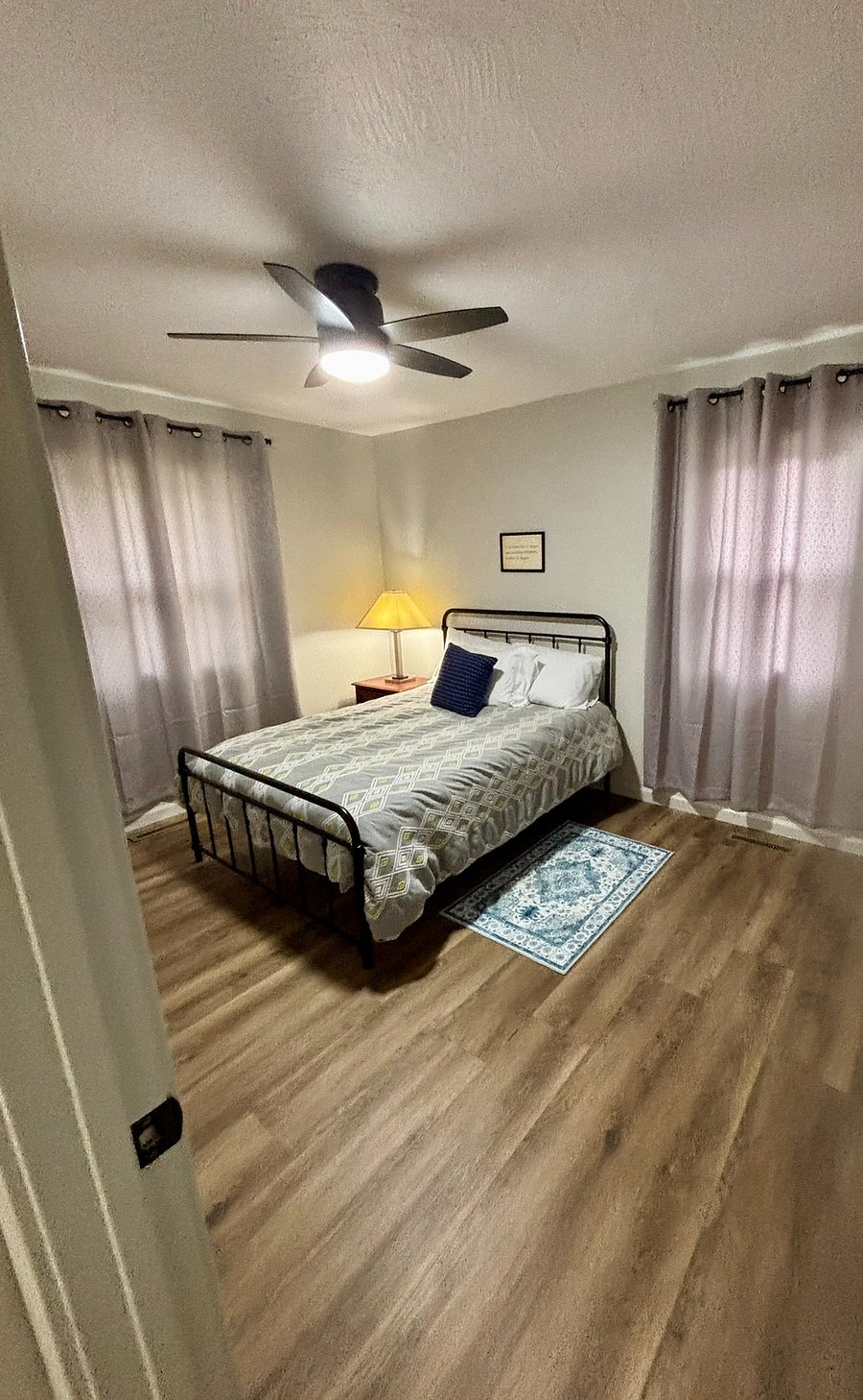 Furnished Finder property 860938_1 photo 13