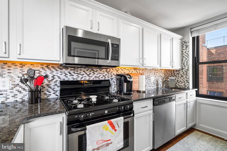Furnished Finder property 860939_1 photo 8