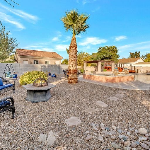 Furnished Finder property 860995_1 photo 4
