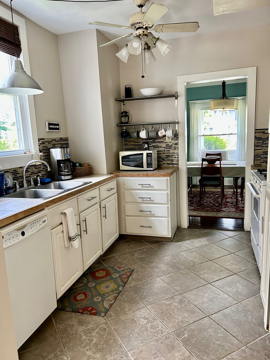 Furnished Finder property 861035_1 photo 15