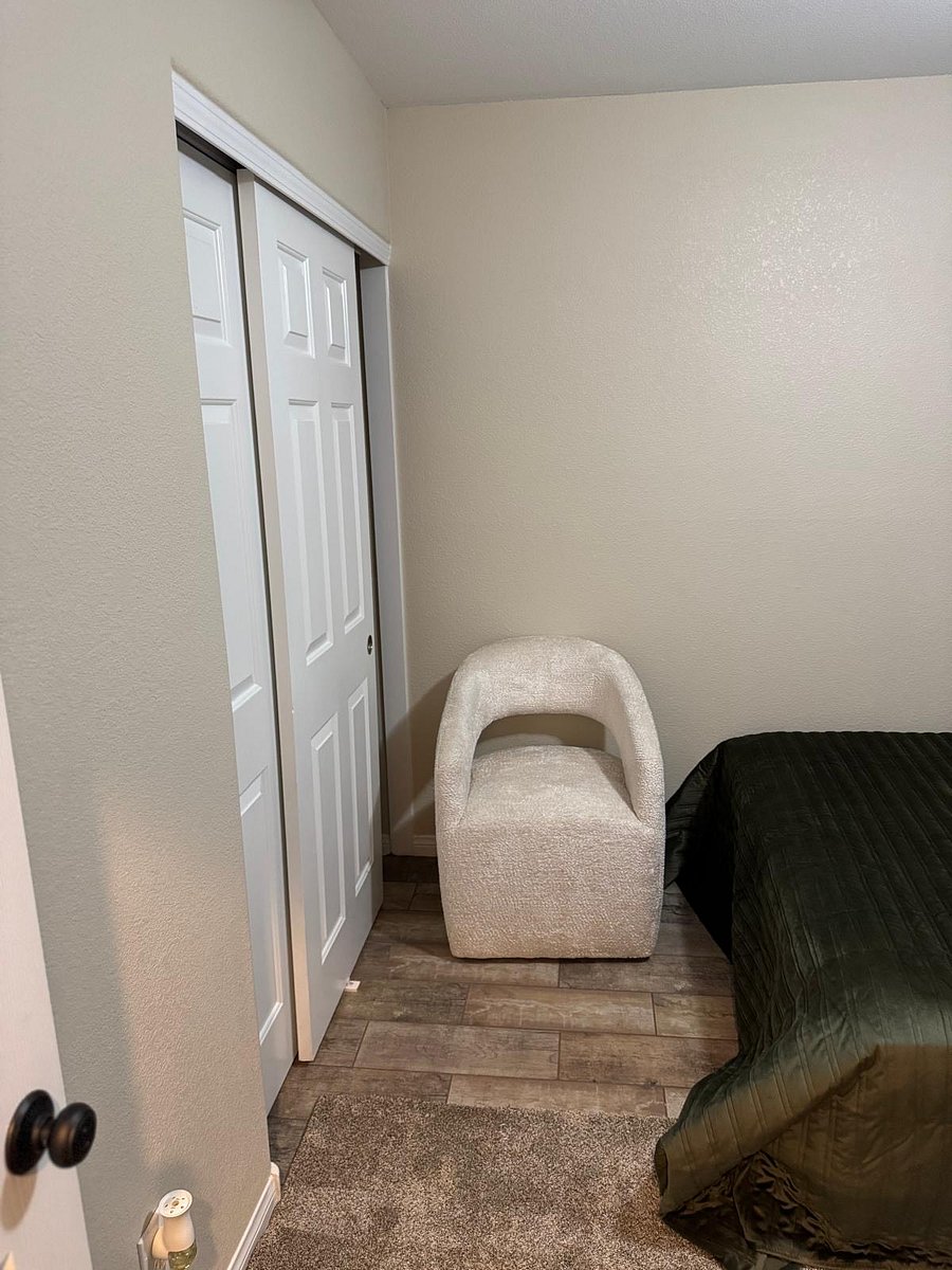 Furnished Finder property 861057_1 photo 5