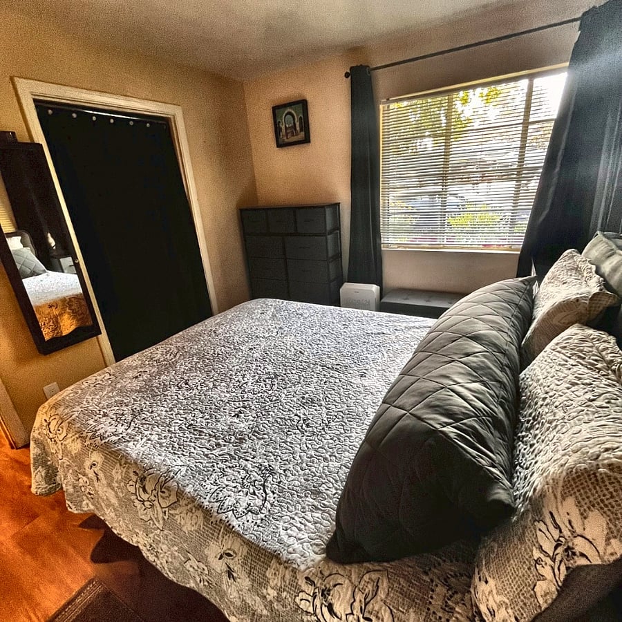 Secondary Bedroom Perspective (Storage/Dressers)