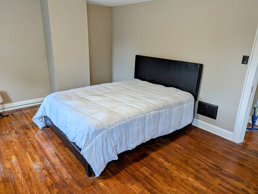 Front bedroom with queen bed
