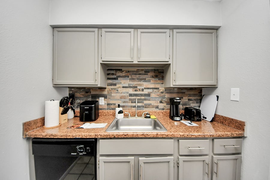 Furnished Finder property 861146_1 photo 25