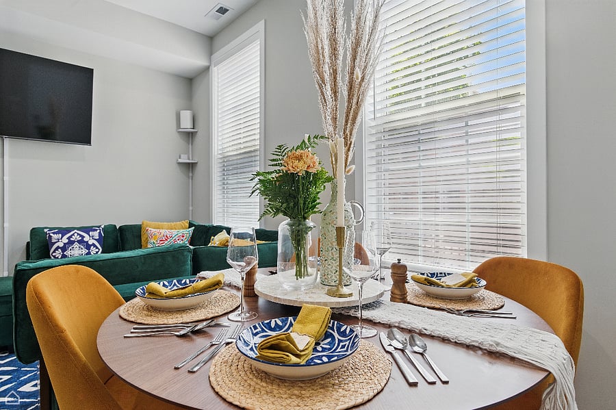 This bright and chic dining nook is made for slow mornings, lively dinners, and everything in between. Thoughtfully styled, quietly luxury. 
